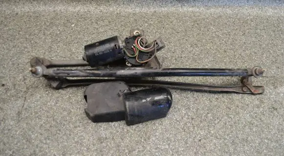 Audi A6 S6 C5 4B Wiper motor 03902410 058743