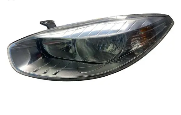 Renault Fluence Headlight/headlamp 1305630734 10210849