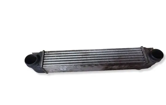 BMW 5 E39 Intercooler radiator 17512247359