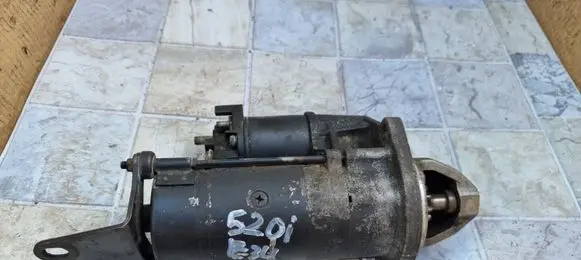 BMW 5 E34 Starter motor