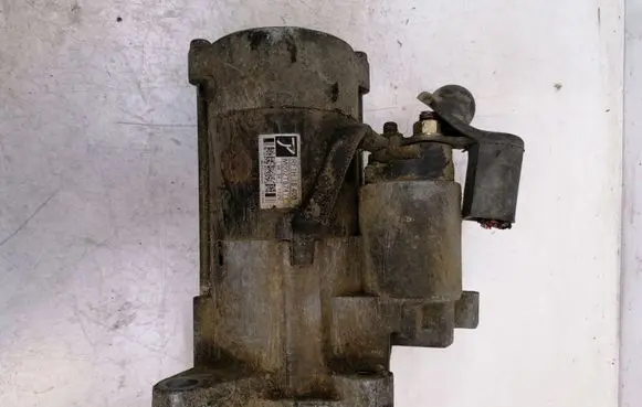 Mazda Premacy Starter motor RF1H18400 M002T87471