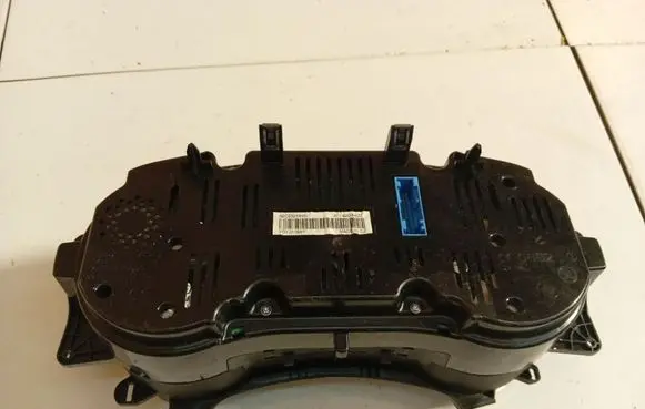 Skoda Superb B6 (3T) Speedometer (instrument cluster) 3T1920840D