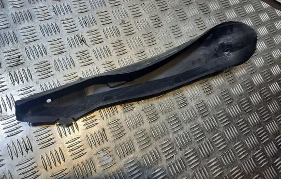 Mercedes-Benz CLA C117 X117 W117 Fender end trim A1178890000