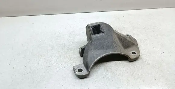 BMW 5 F10 F11 Engine mounting bracket 6775914 22116775914