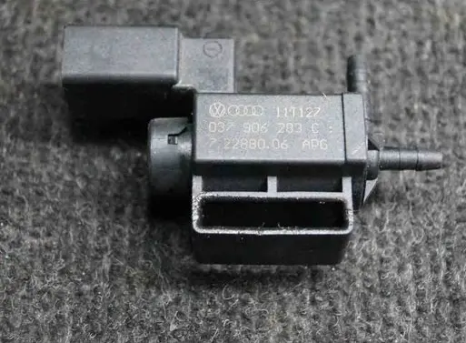 Audi A6 S6 C6 4F Turbo solenoid valve 037906283C