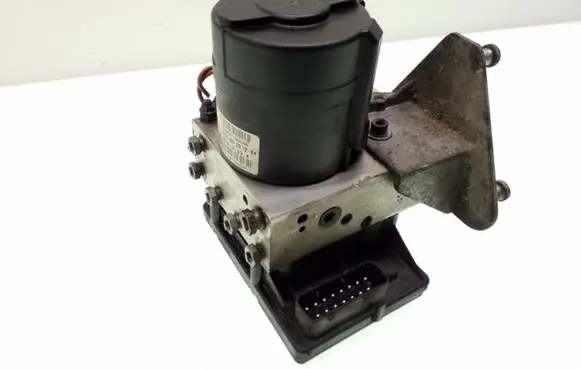 Mercedes-Benz C W203 ABS Pump A0034310312