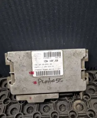 Fiat Punto (176) Engine control unit/module 6160206301 A2KK15 7795574