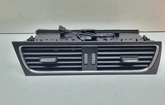 Audi A4 S4 B8 8K Dash center air vent grill 8T1820951C