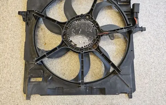 BMW X5 E70 Electric radiator cooling fan 56057110 2326505602