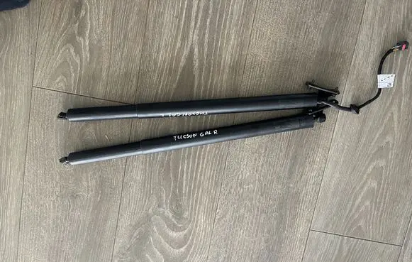 Hyundai Tucson IV NX4 Tailgate/trunk strut/damper 81841N7100 81831N7100