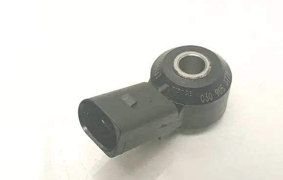 Volkswagen Golf VII Detonation knock sensor 030905377D