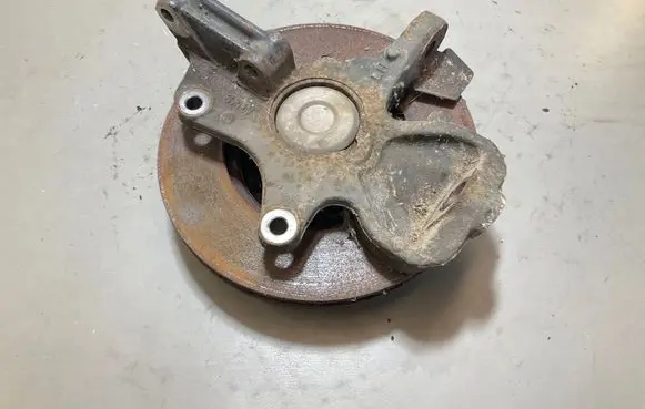 Mercedes-Benz Sprinter W906 Front wheel hub