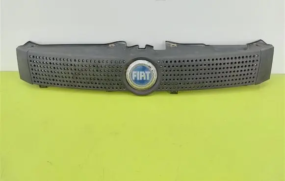 Fiat Panda II Front bumper upper radiator grill 735314236