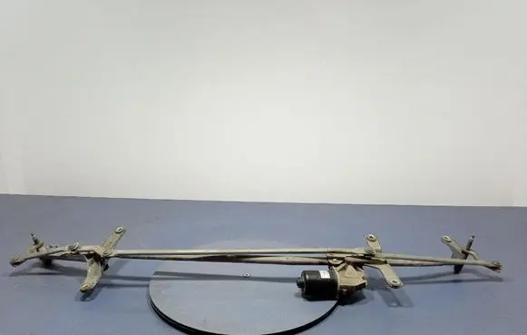 Mercedes-Benz Vito Viano W639 Front wiper linkage and motor A6398200040