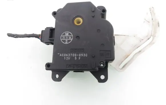 Toyota Corolla E120 E130 Air flap motor/actuator AE0637008930