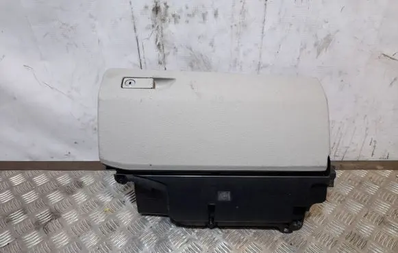 Mercedes-Benz E A207 Glove box set A2076800491
