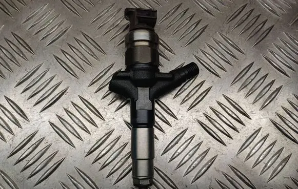 Subaru Outback Fuel injector 16613AA020 08K07181