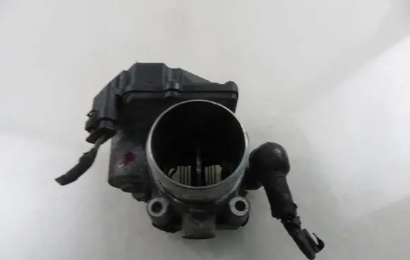 Hyundai i30 Throttle body valve 5WY9174D 351002A900