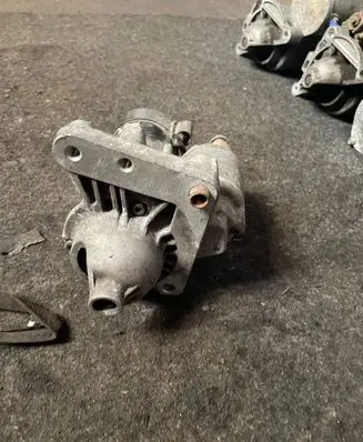 Citroen C3 Starter motor 9640825280