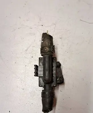 BMW 5 E60 E61 Coolant heater control valve 6931708 1147412 070706