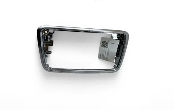 Mercedes-Benz A W176 Radio/GPS head unit trim A1766890018