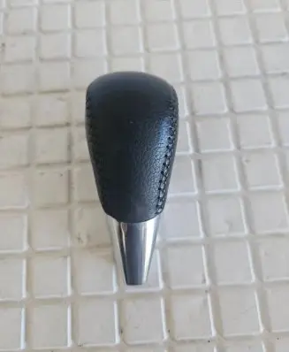 Toyota Avensis T270 Gear shifter/selector 