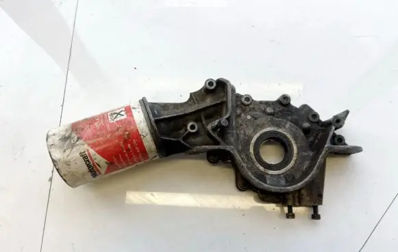 Ford Mondeo MK I Oil pump 06090180
