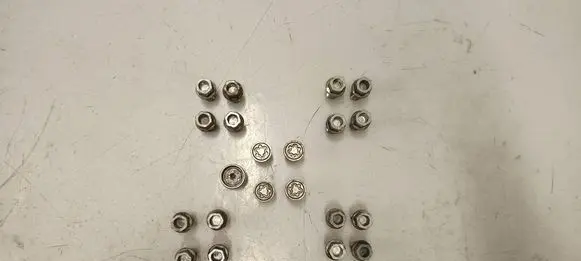Audi A3 8Y Anti-theft wheel nuts and lock 