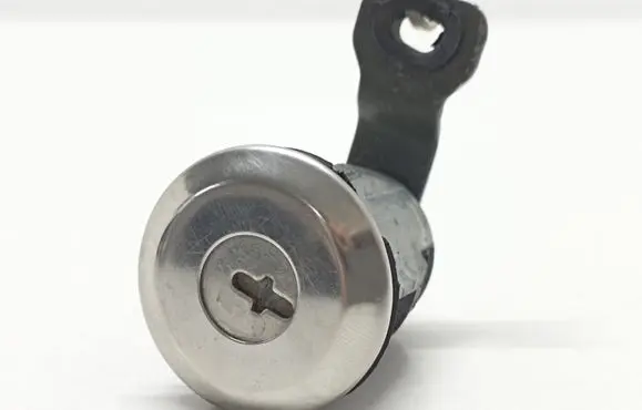 Citroen C1 Coupe door lock (next to the handle) 