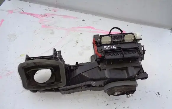 Skoda Octavia Mk3 (5E) Interior heater climate box assembly 