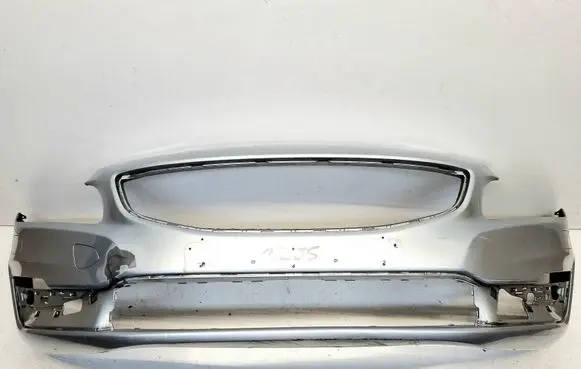 Volvo S60 Front bumper 31323831