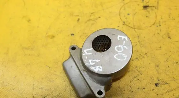 BMW 5 E60 E61 Oil pump 