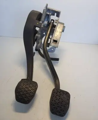 BMW 3 F30 F35 F31 Pedal assembly 35316761310
