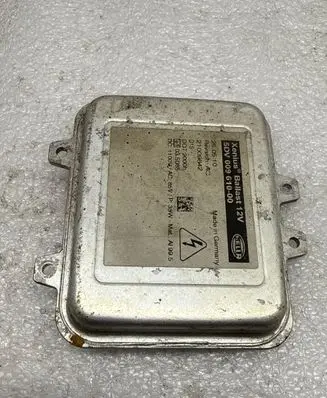 BMW X5 E70 Headlight ballast module Xenon 5DV00961000
