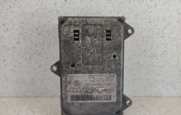 Audi A6 S6 C6 4F Headlight ballast module Xenon 4F0941329B 5DF00870410
