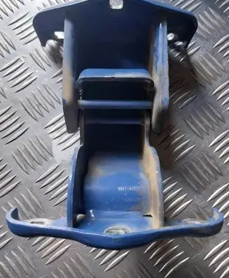 Opel Vivaro Rear door lower hinge 904108626R 93458937