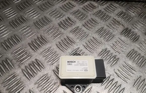Jaguar XJ X351 Acceleration sensor 8W8314B296AD