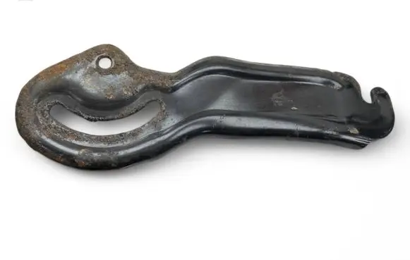 Citroen DS3 ABS pump bracket 645100A