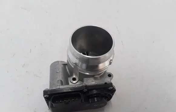 Volvo XC60 Throttle valve 31293736