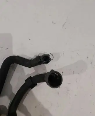 BMW 5 G30 G31 Engine coolant pipe/hose 64216821250
