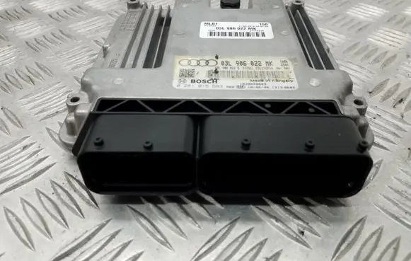 Audi A4 S4 B8 8K Engine control unit/module ECU 03L906022MK 03L906022B EDC17CP14