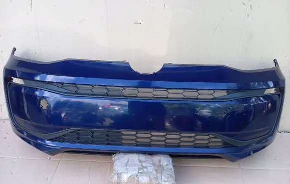 Volkswagen e-Up Front bumper 1S0853665Aranzez