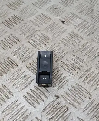 BMW 5 E60 E61 Sunroof switch 6907288 03015010 61311