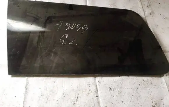 Ford Mondeo Mk III Rear side window