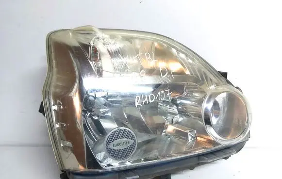 Nissan X-Trail T31 Headlight/headlamp HCR598