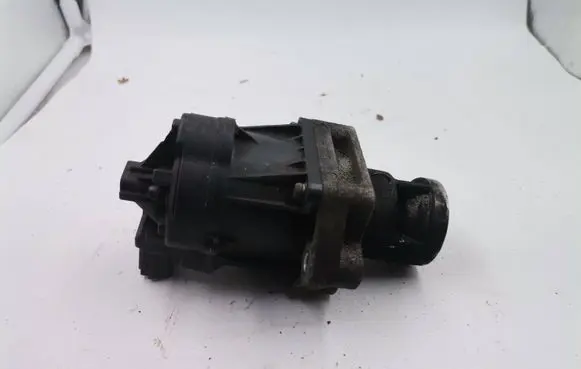 Jeep Grand Cherokee EGR valve 17882