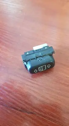 Mercedes-Benz S W220 Electric window control switch 2208201210
