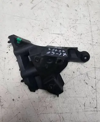 Front bumper mounting bracket