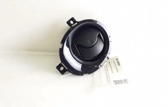 Nissan Juke I F15 Dash center air vent grill 687611KE0A