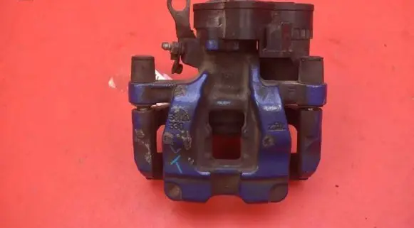 BMW M4 F82 F83 Rear brake caliper 6885597-04